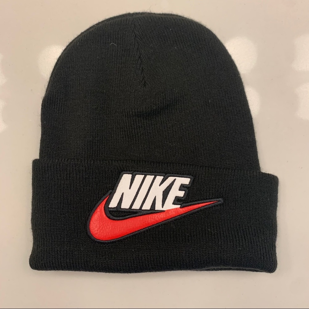 Supreme Nike Beanie Black (FW 18)
